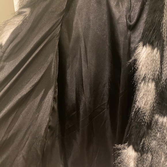 ❌SOLD❌ Forever 21 Faux Fur Jacket - Picture 3 of 5